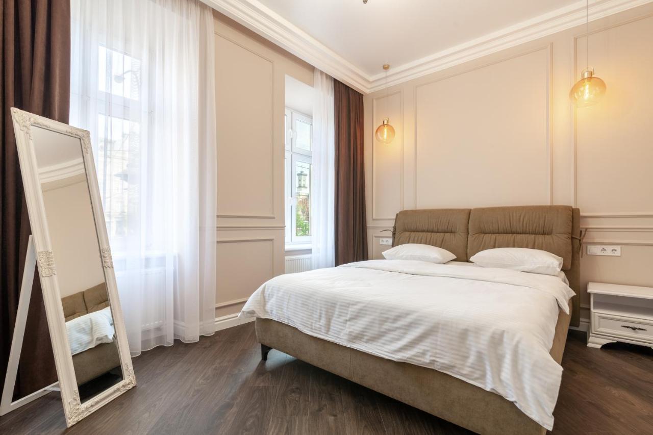 Apartment 39 Svobody Avenue Lviv Exterior foto