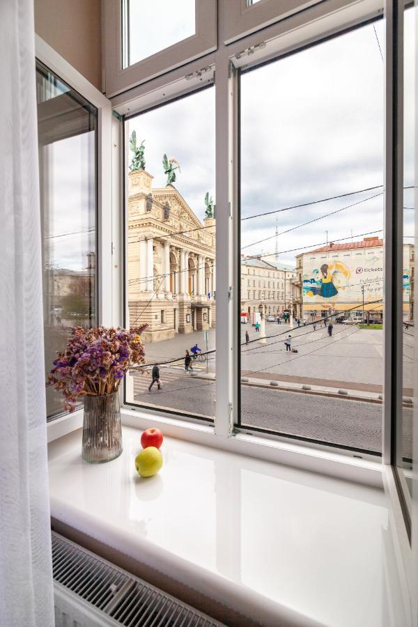 Apartment 39 Svobody Avenue Lviv Exterior foto