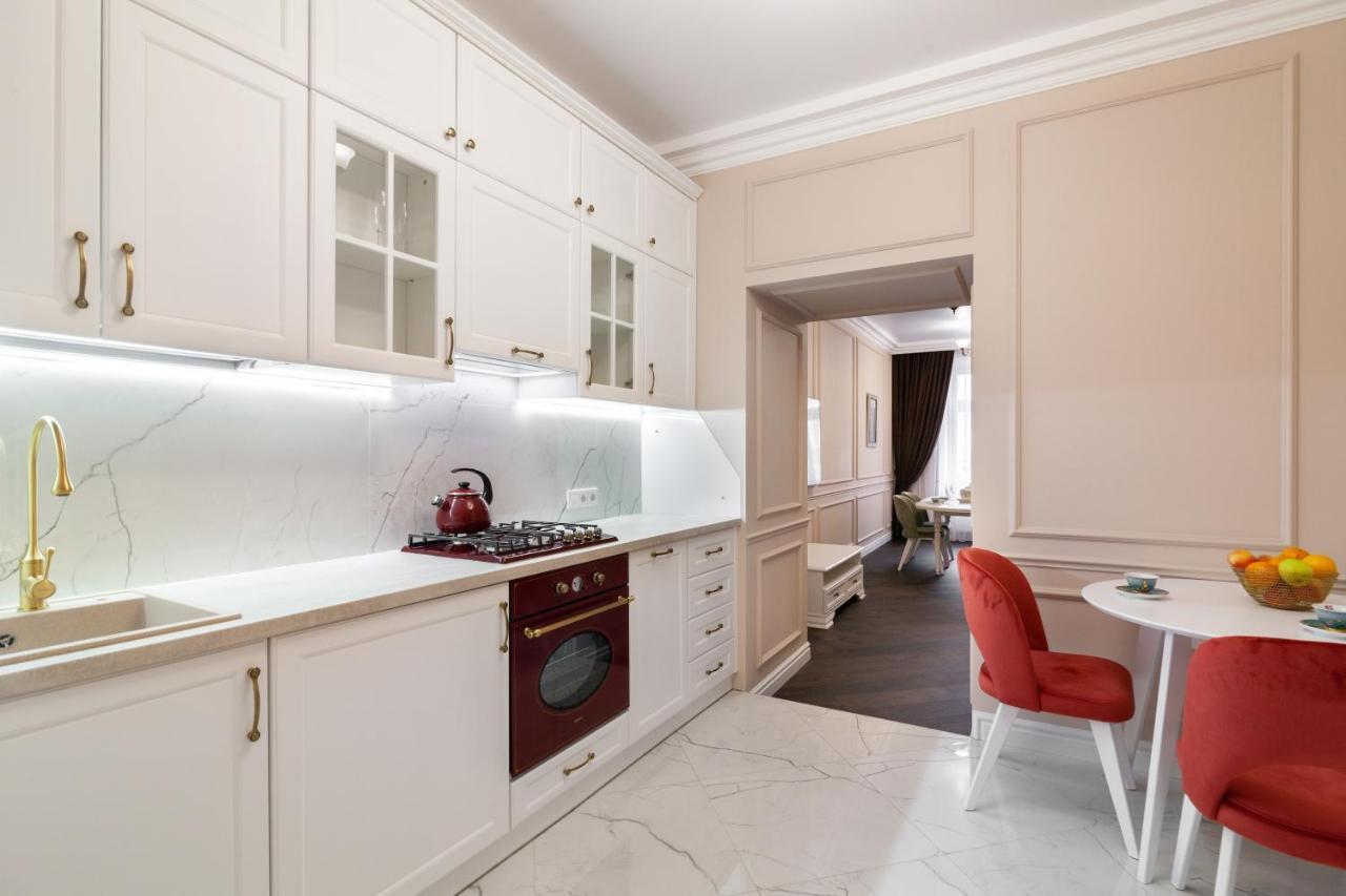 Apartment 39 Svobody Avenue Lviv Exterior foto