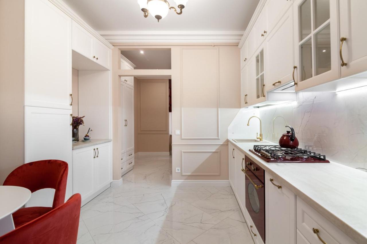 Apartment 39 Svobody Avenue Lviv Exterior foto